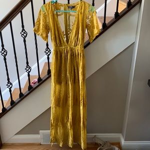 Deep V neck maxi dress